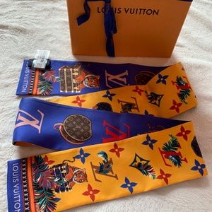 LV PRECIOUS TIGER BANDEAU TWILLY